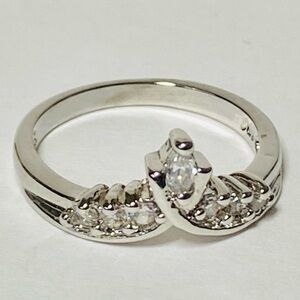 Sterling Nevada Silver Mine Ring w. Diamonds Sz 6 1/2